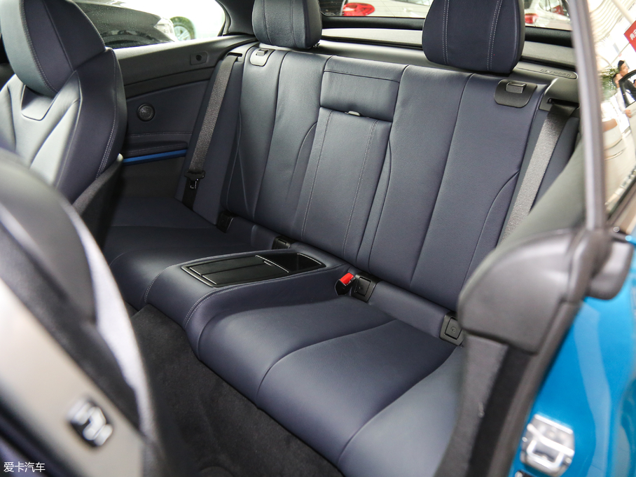 2017R4ϵ 425i M\(yn)(dng)b