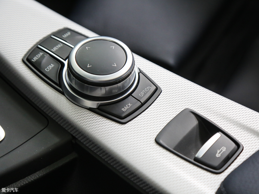 2017R4ϵ 425i M\b