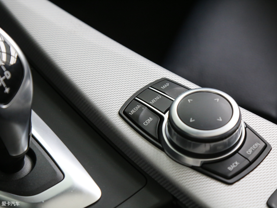 2017R4ϵ 425i M\b