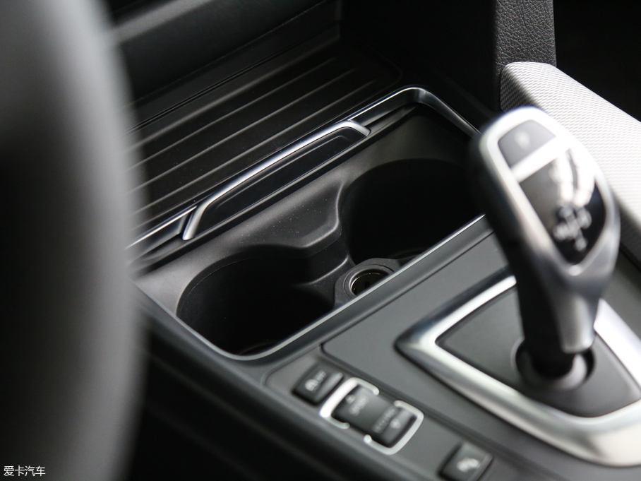 2017R4ϵ 425i M\b