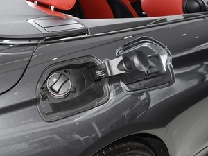 2017430i M\(yn)(dng)b w