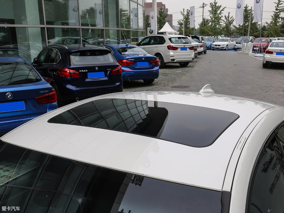 2017R4ϵT 430i M\b