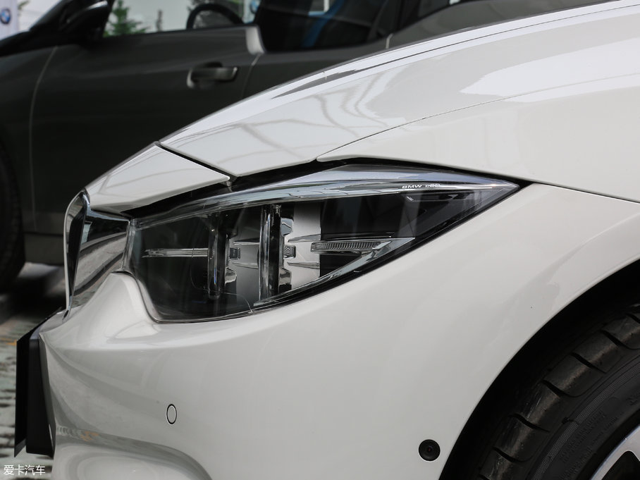 2017R4ϵT 430i M\b