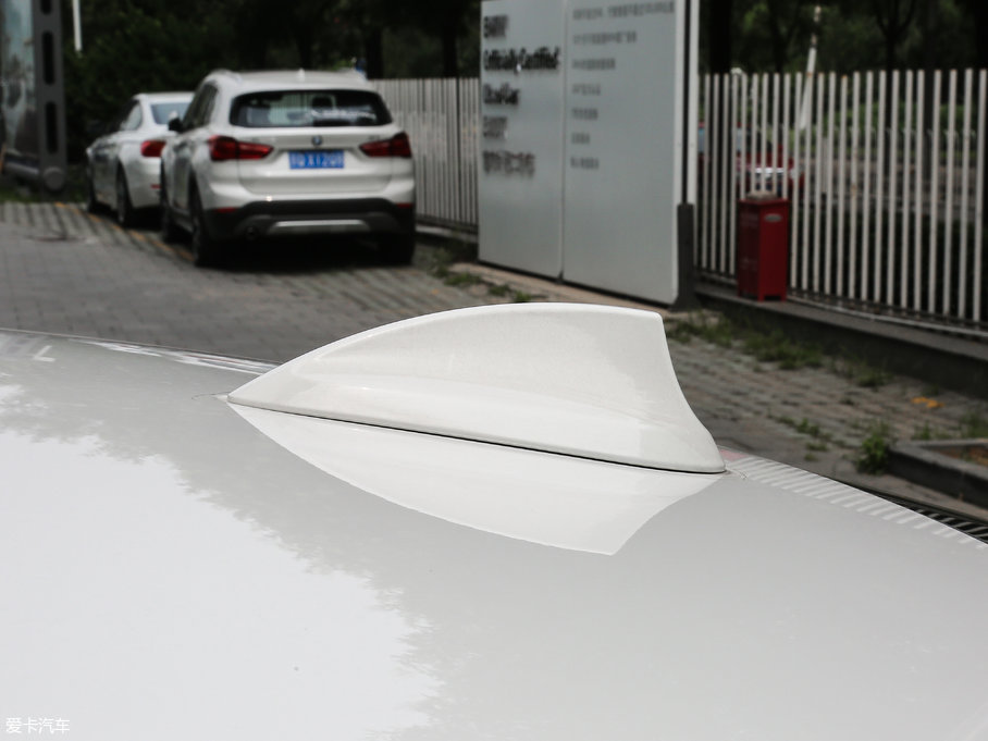 2017R4ϵT 430i M\b