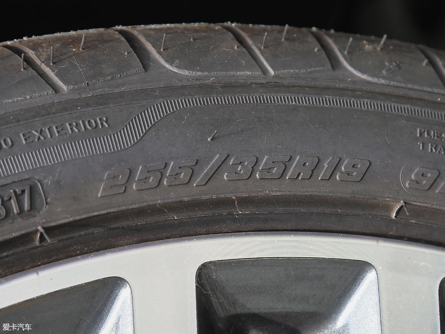 2017R4ϵT 430i M\b