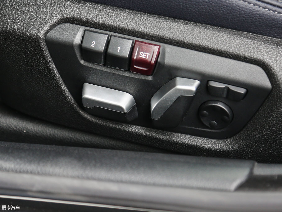 2017R4ϵT 430i M\b