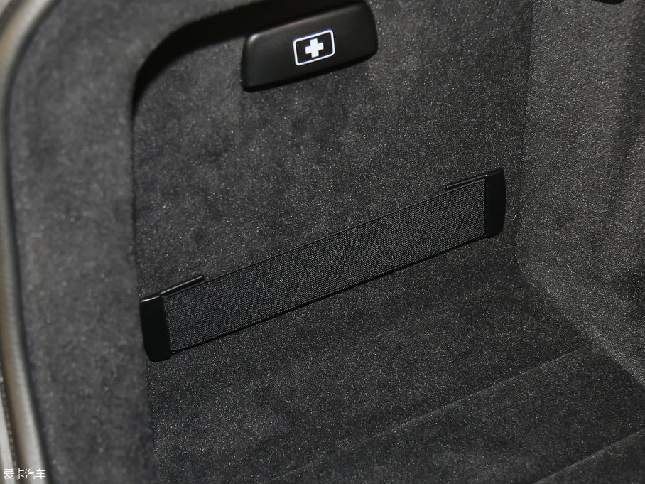 2017R4ϵT 425i M\b