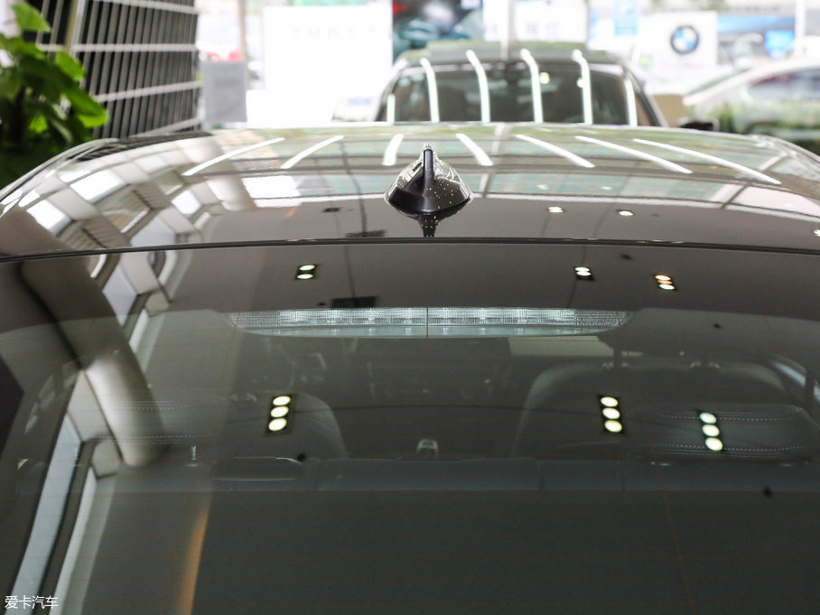 2017R4ϵT 425i M\b