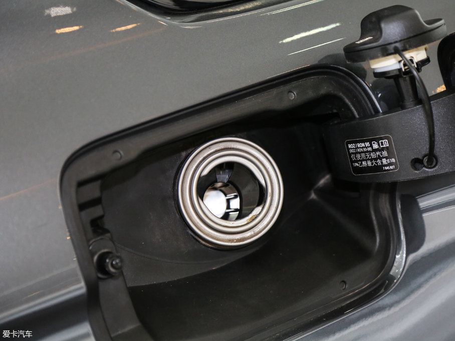 2017R4ϵT 425i M\b