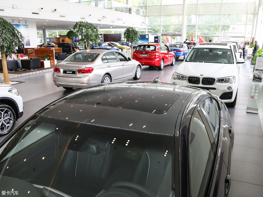 2017R4ϵT 425i M\b