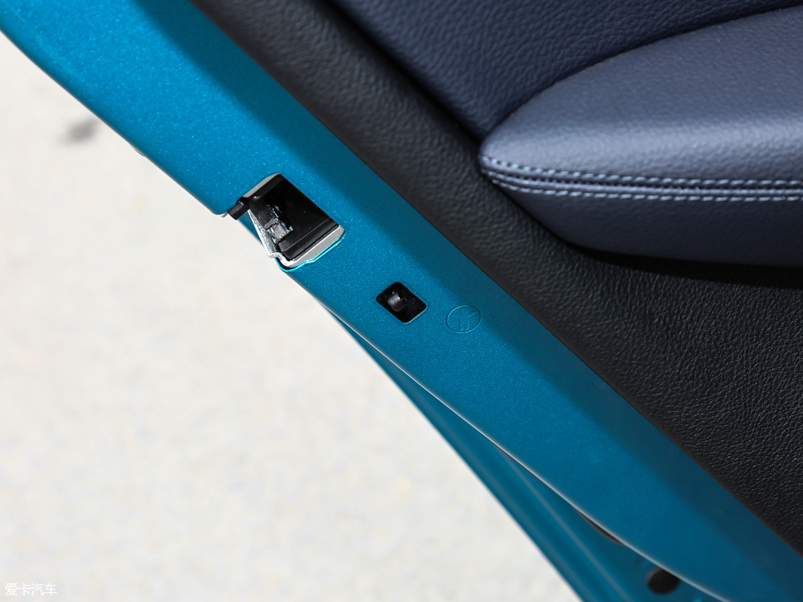 2017R4ϵT 425i M\b