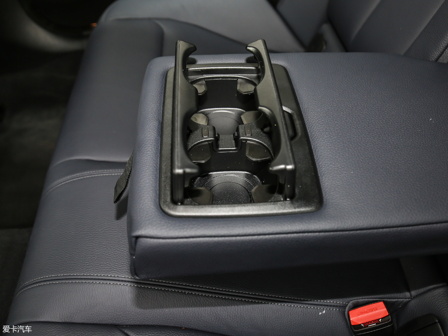 2017R4ϵT 425i M\b