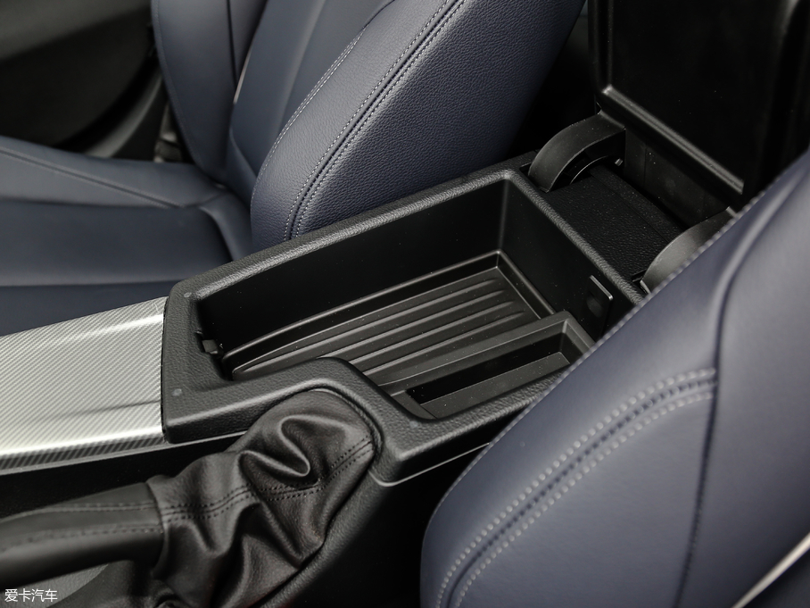 2017R4ϵT 425i M\b