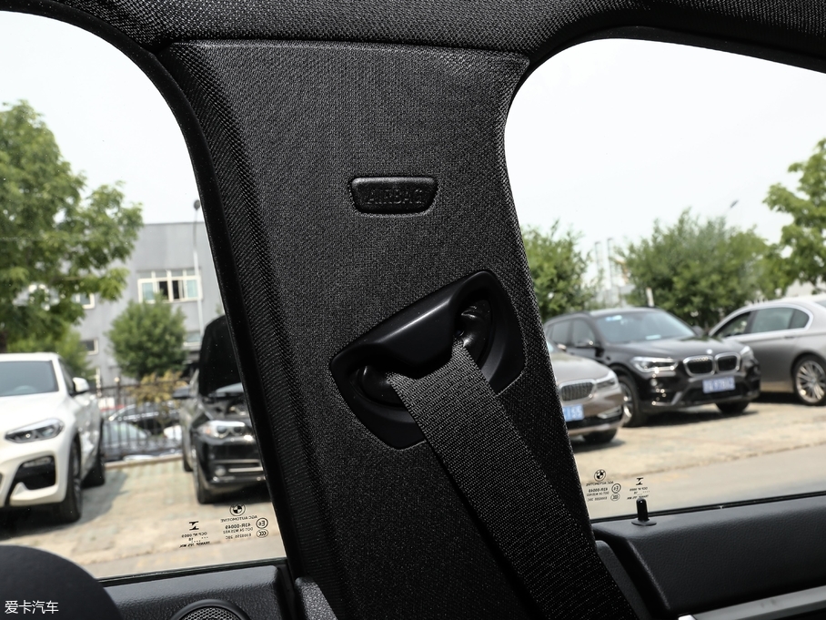 2017R4ϵT 425i M\b