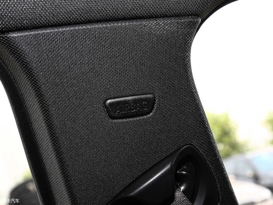 2017R4ϵT(mn) 425i M\(yn)(dng)b