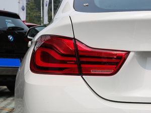 2017430i M\(yn)(dng)b (x)(ji)^(gun)