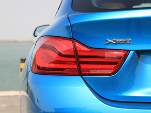 2017440i xDrive M\b ^