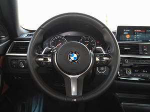 2017440i xDrive M\b P