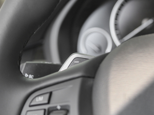 2017��xDrive40e �п؅^