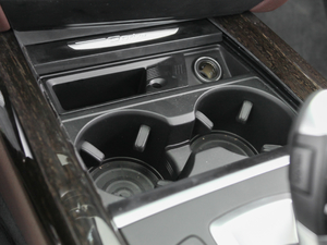 2017��xDrive40e ���g����