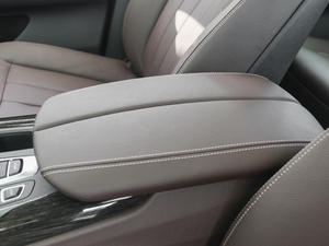 2017��xDrive40e ���������