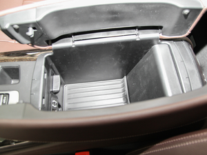 2017��xDrive40e ���g����