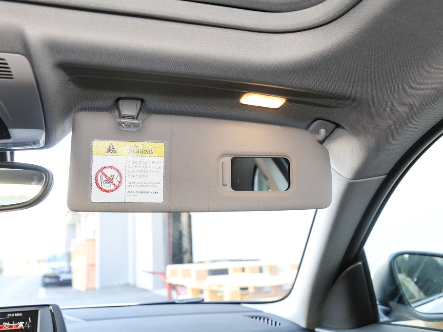 2018R2ϵpT 220i \O(sh)Ӌb