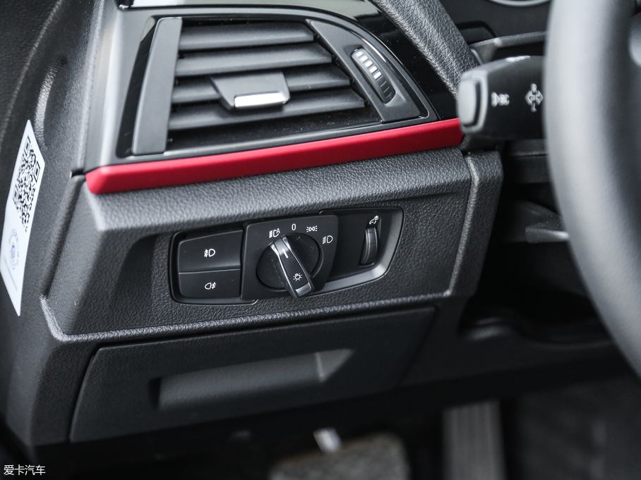 2018R2ϵpT 220i \OӋb