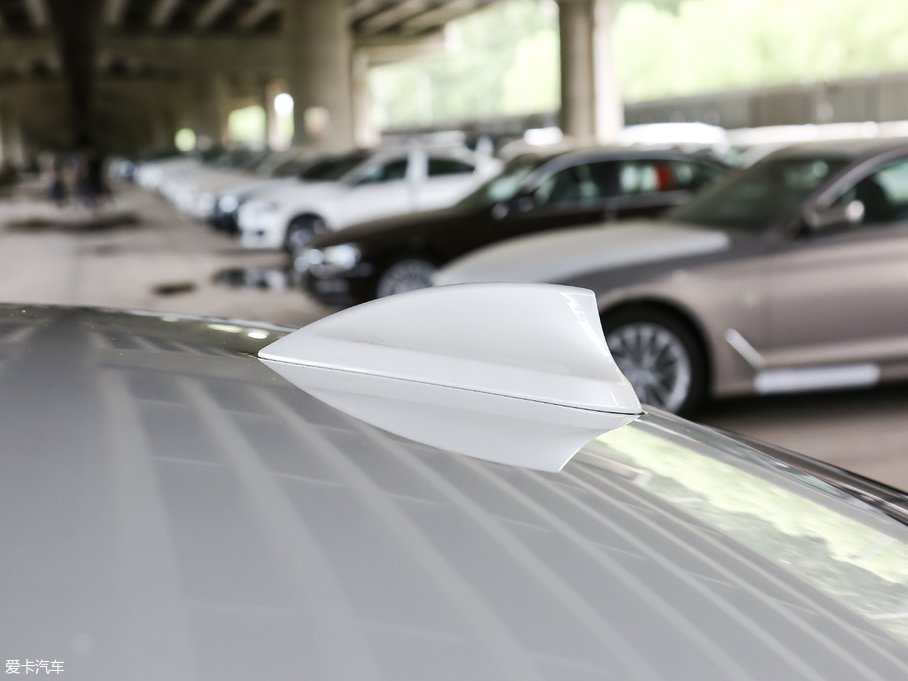 2018R2ϵpT 225i M\(yn)