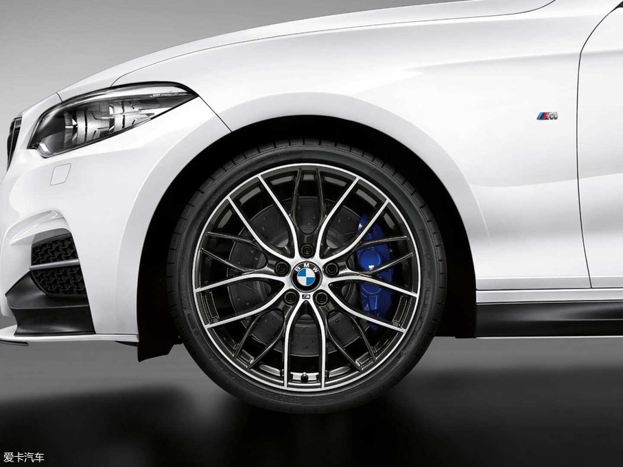 2018��R2ϵ�p�T M240i M Performance �؄e��