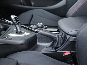 2018220i \OӋb v܇Ƅ