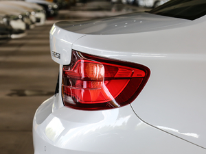 2018225i M\(yn)(dng) (x)(ji)^