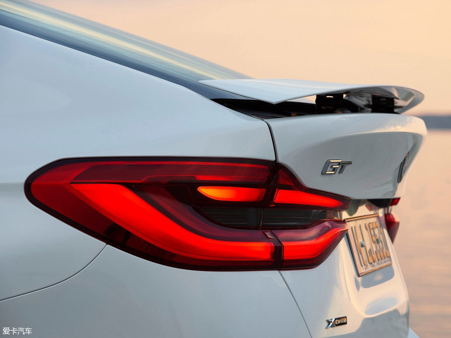 2018R6ϵGT 640i xDrive