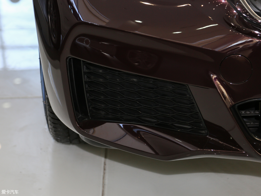 2018R6ϵGT 640i xDrive M\b