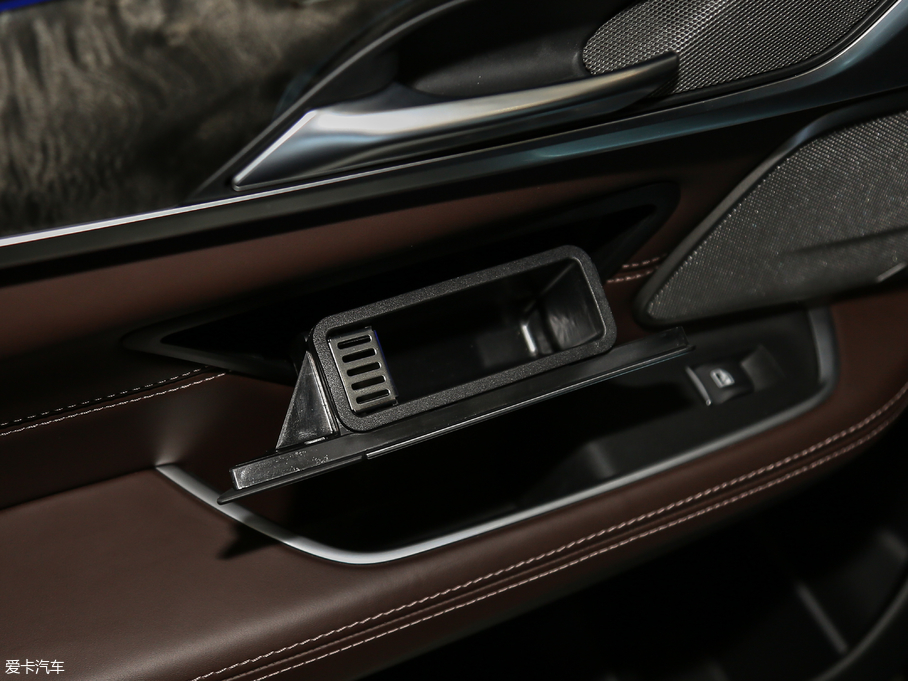 2018R6ϵGT 640i xDrive M\b