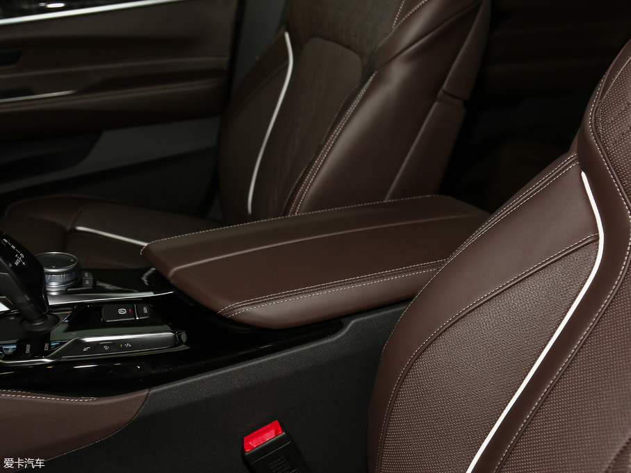 2018R6ϵGT 640i xDrive M\b