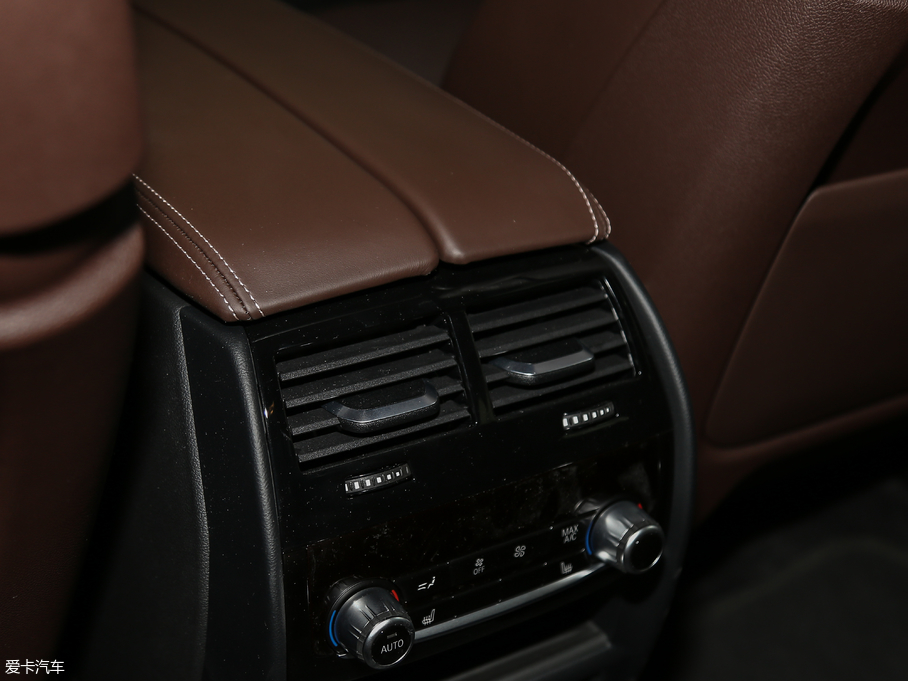 2018R6ϵGT 640i xDrive M\b