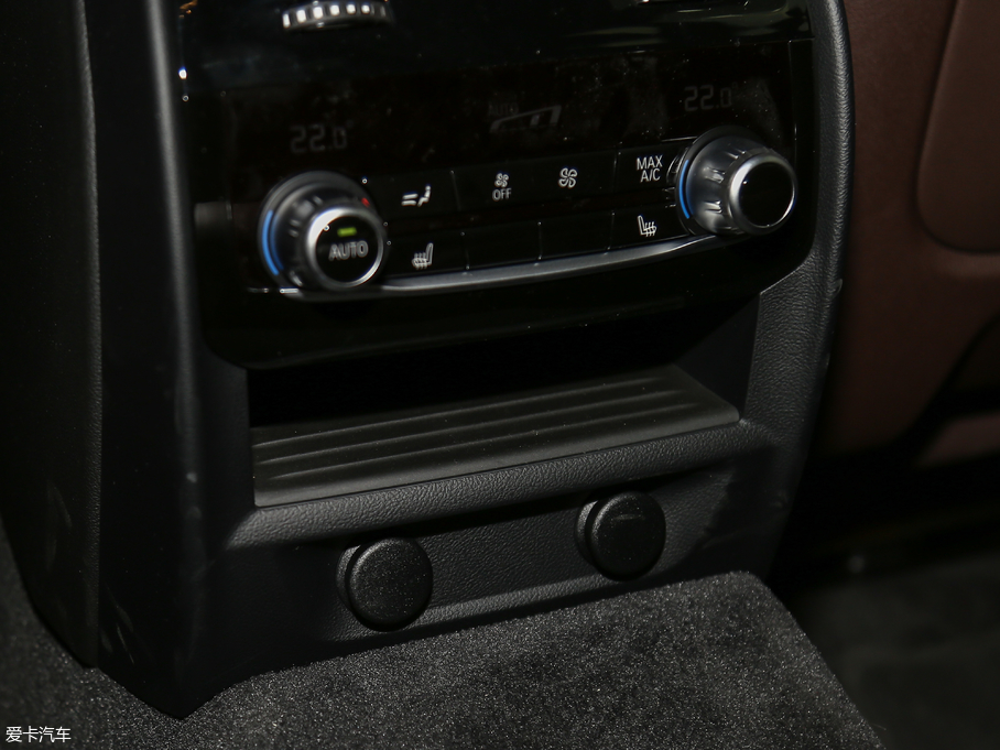 2018R6ϵGT 640i xDrive M\b