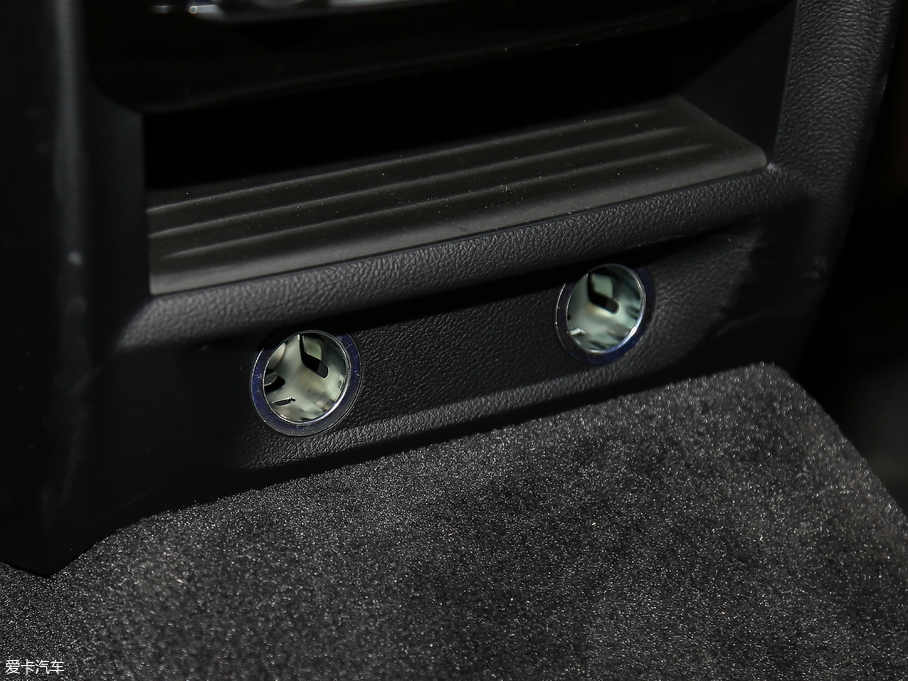 2018R6ϵGT 640i xDrive M\b