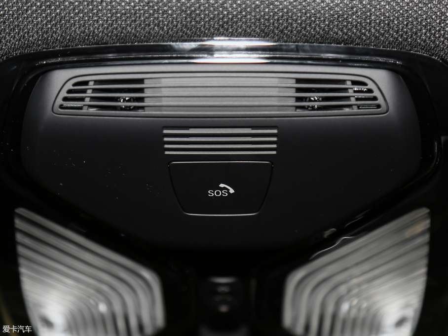 2018R6ϵGT 640i xDrive M\b