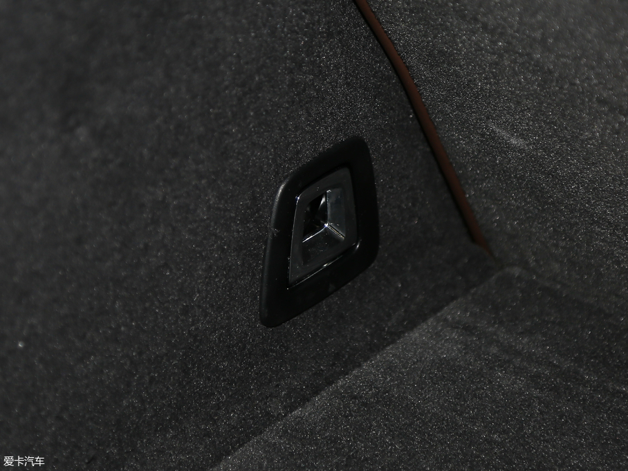 2018R6ϵGT 640i xDrive M\b