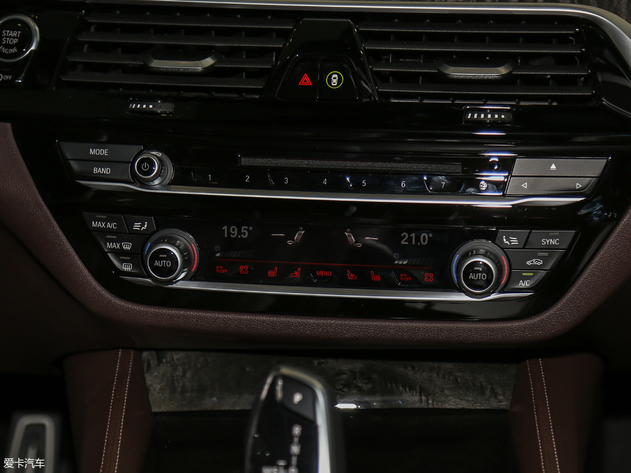 2018R6ϵGT 640i xDrive M\b