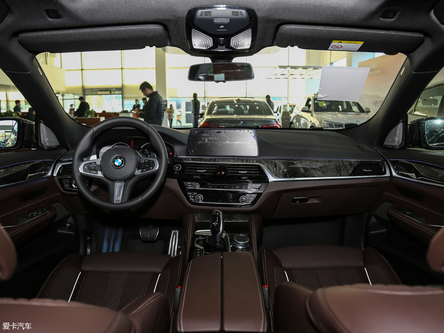 2018R6ϵGT 640i xDrive M\b