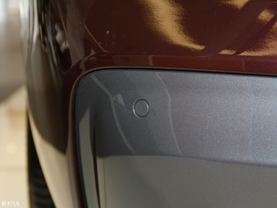 2018R6ϵGT 630i M\b