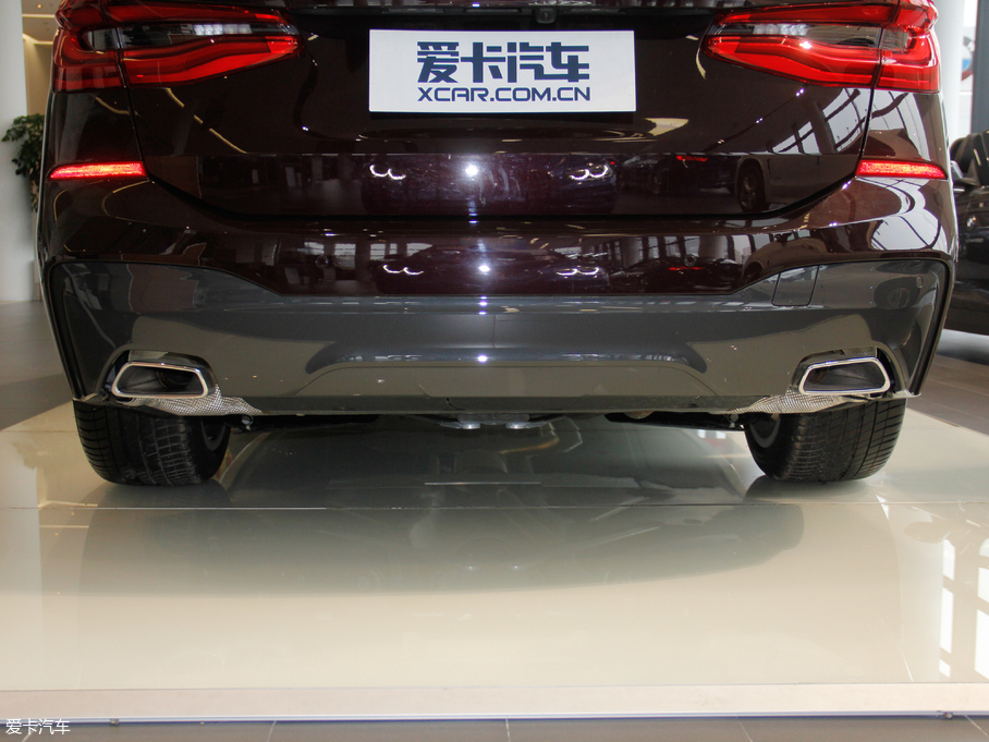 2018R6ϵGT 630i M\b