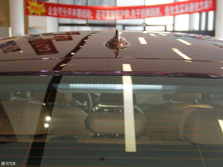 2018R6ϵGT 630i M\b