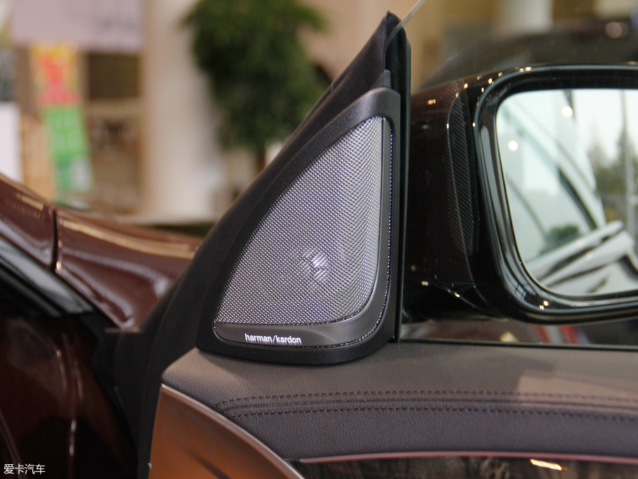 2018R6ϵGT 630i M\b