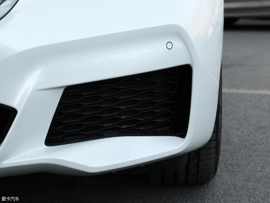 2018R6ϵGT 640i xDrive M\b