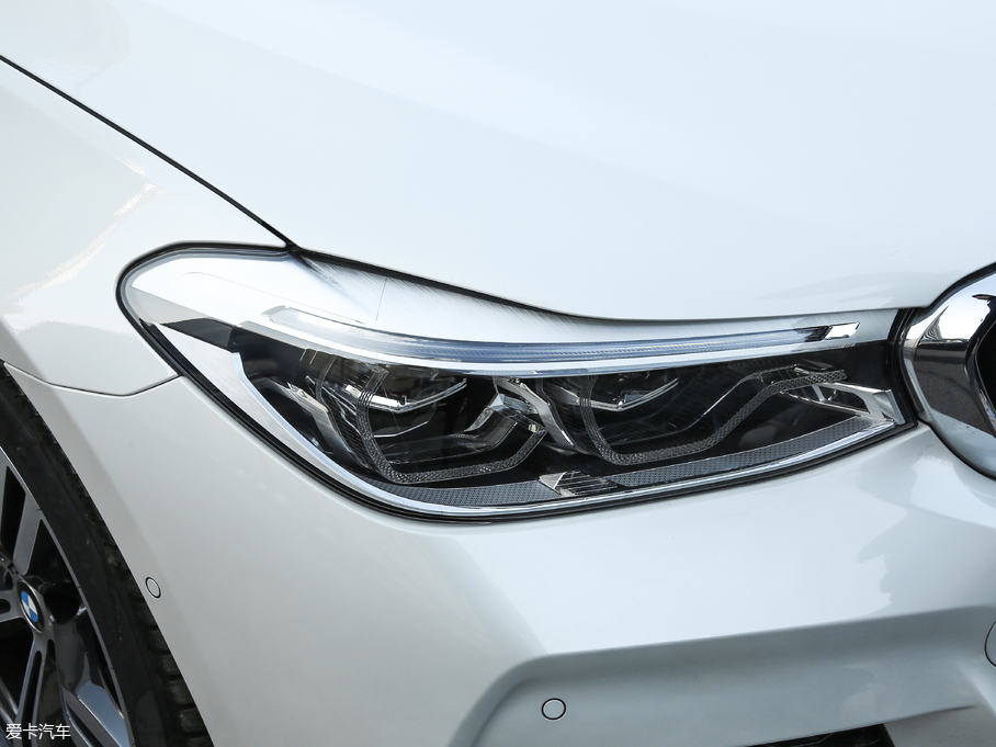 2018R6ϵGT 640i xDrive M\b