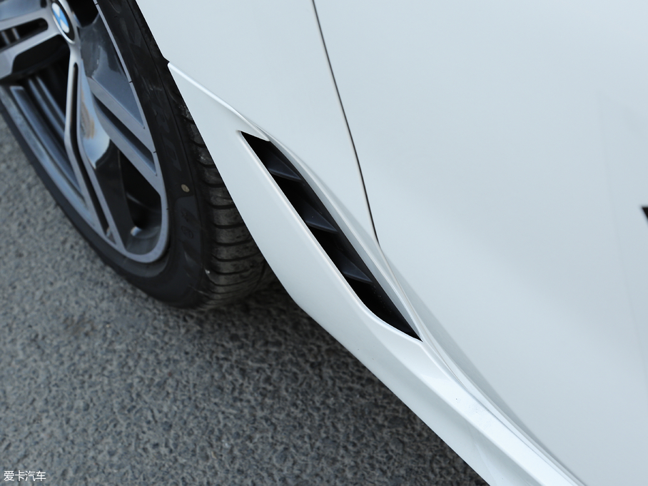 2018R6ϵGT 640i xDrive M\b